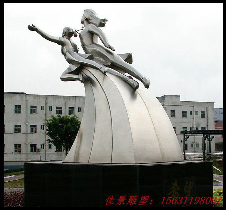不銹鋼奔騰飛翔 廣場(chǎng)景觀雕塑 不銹鋼奔騰飛翔 廣場(chǎng)景觀雕塑