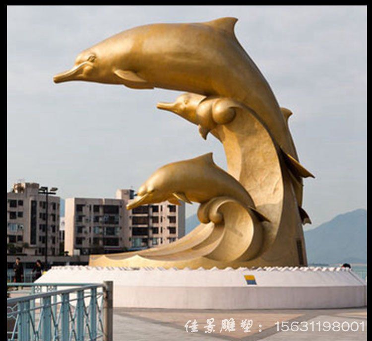 廣場(chǎng)雕塑具備的特征有哪些