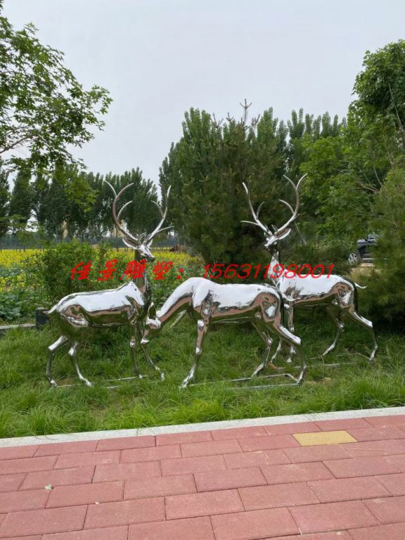 不銹鋼鏡面鹿雕塑戶外公園裝飾動(dòng)物雕塑 (6) 不銹鋼鏡面鹿雕塑戶外公園裝飾動(dòng)物雕塑 (6)