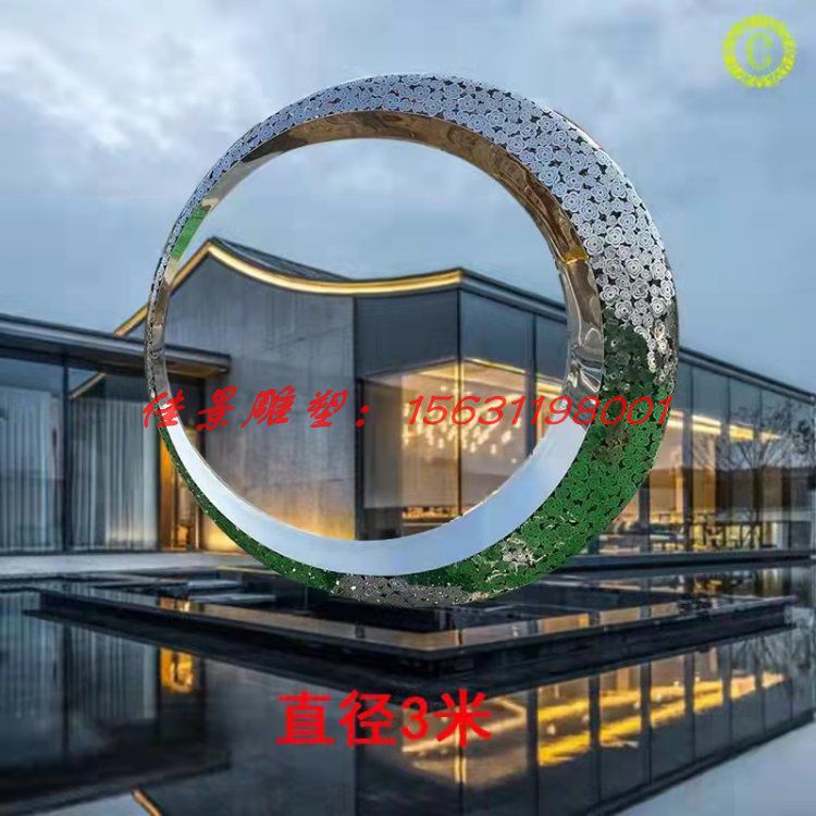 不銹鋼公園雕塑的制作工藝復(fù)雜嗎