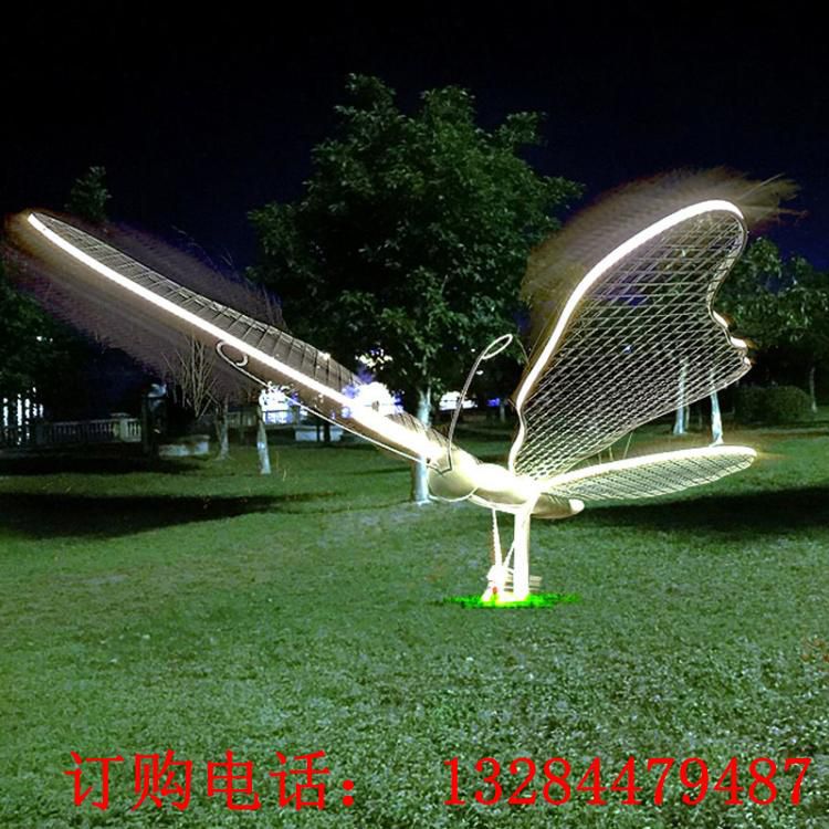 戶外不銹鋼發(fā)光蝴蝶園林景觀小品裝飾花園不銹鋼雕塑定制 (2)