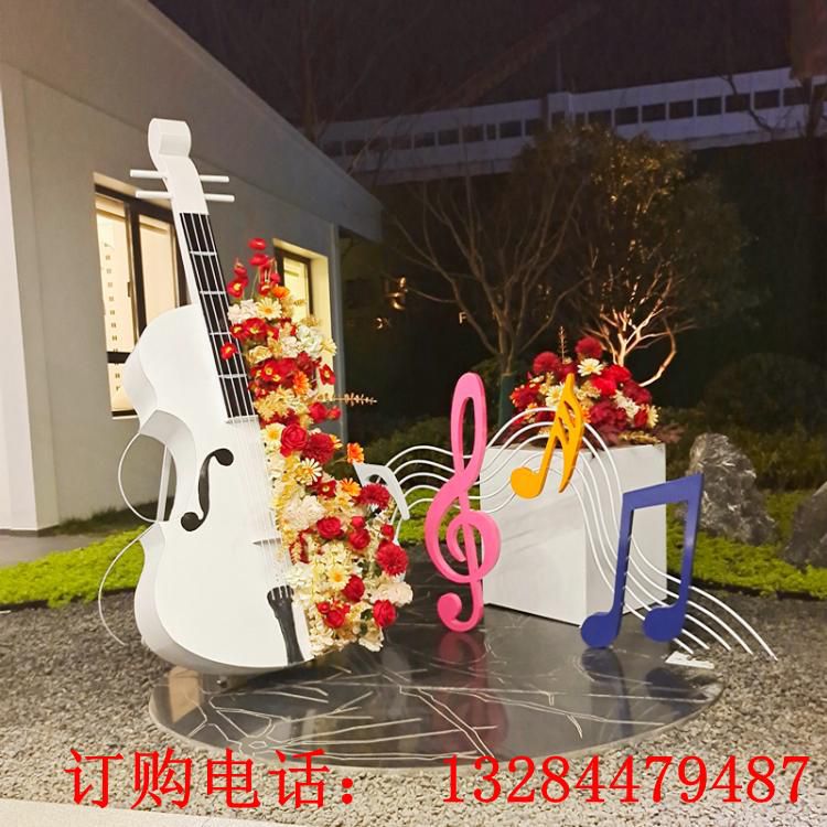 戶(hù)外不銹鋼鹿雕塑仿真鏡面楓葉鹿幾何動(dòng)物金屬擺件抽象鏤空小鹿 (8)