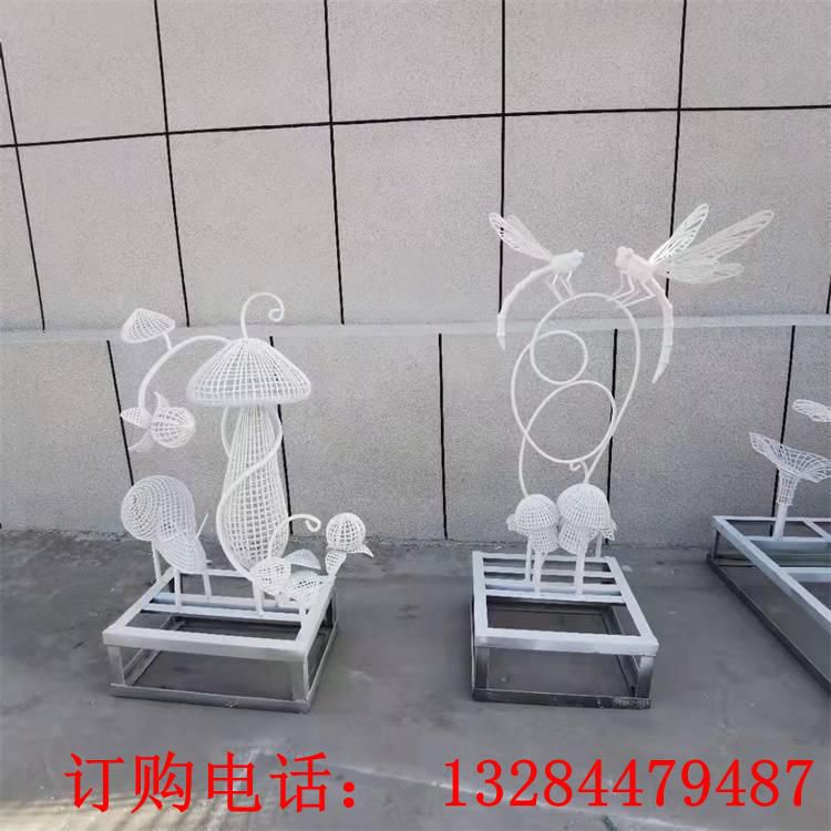 不銹鋼卡通鏤空小蘑菇雕塑 蝸牛蜻蜓抽象鐵藝編織菌類植物發(fā)光擺件 (5)