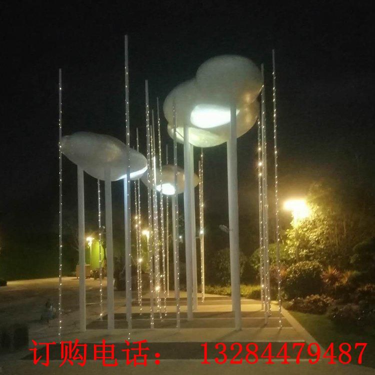 不銹鋼云朵雕塑創(chuàng)意鏡面抽象鏤空定制景觀裝飾 (2) 不銹鋼云朵雕塑創(chuàng)意鏡面抽象鏤空定制景觀裝飾 (2)