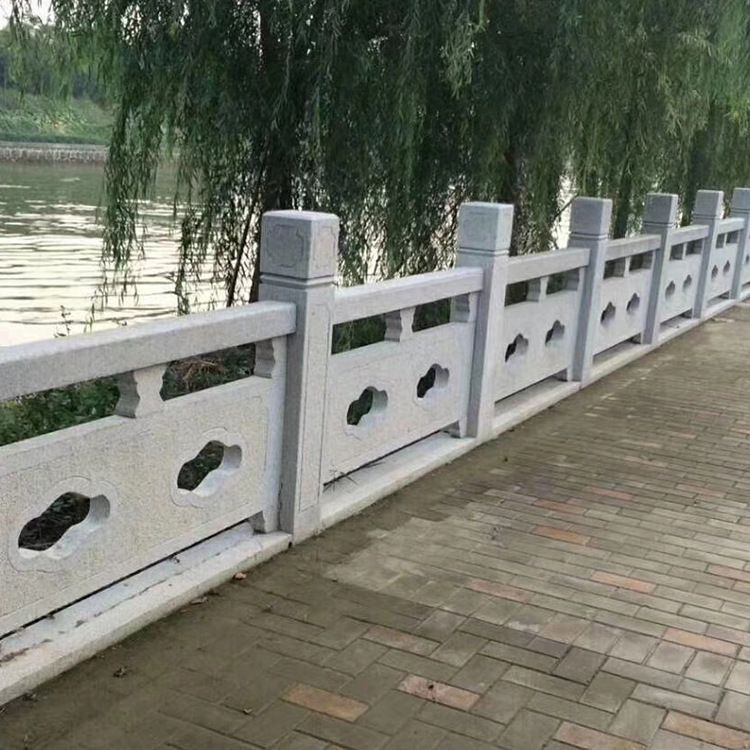 石雕欄桿護(hù)欄介紹