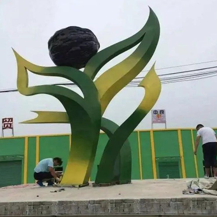 不銹鋼樹雕塑放在圖書館合適嗎