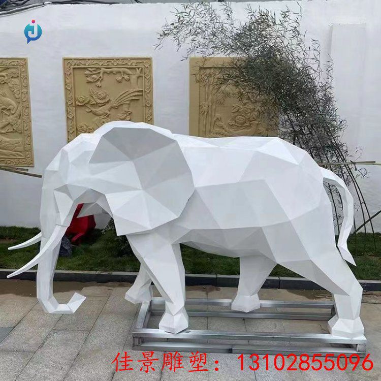 不銹鋼幾何大象雕塑具有極高的藝術(shù)價值