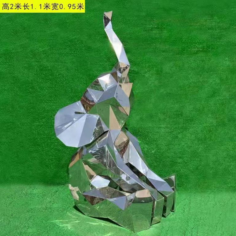 不銹鋼幾何大象雕塑的維護保養(yǎng)需要注意