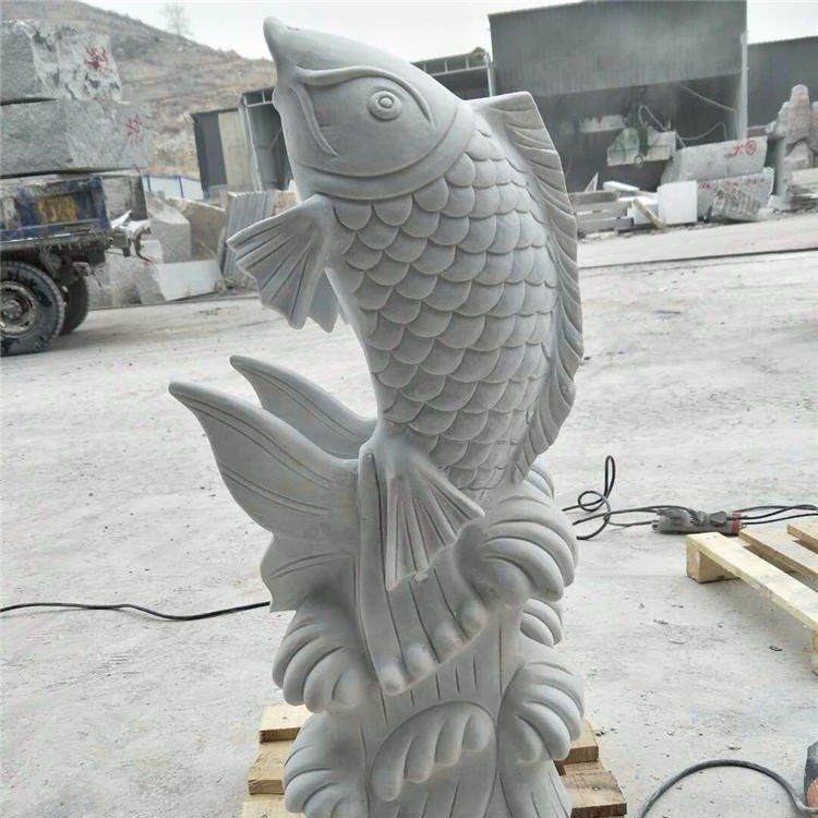 金屬鯉魚雕塑的鑄造工藝有哪些關(guān)鍵步驟