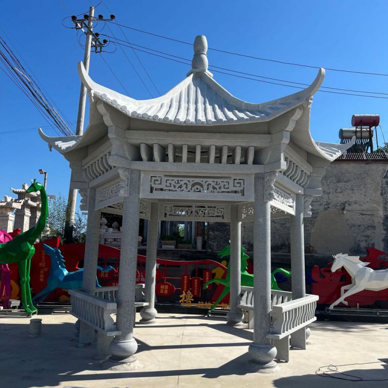 沿海高鹽霧環(huán)境下，涼亭雕塑的保養(yǎng)重點是什么