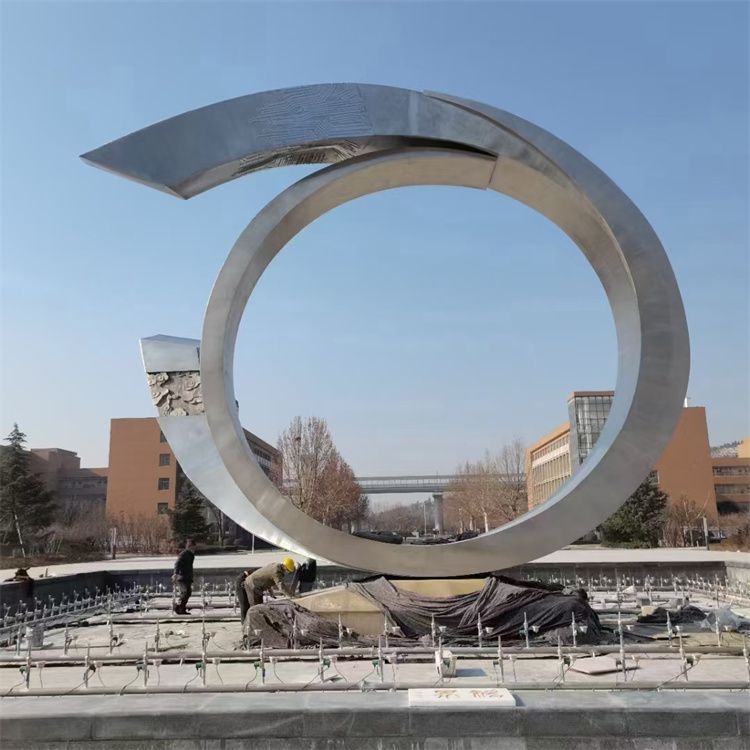 小型城市的地標(biāo)雕塑如何實(shí)現(xiàn)以小見大的影響力