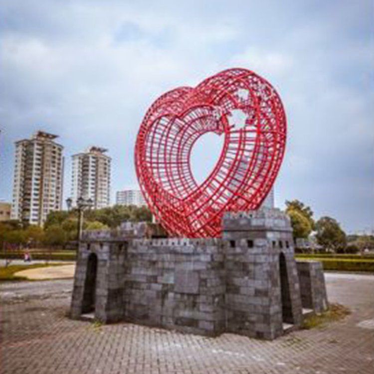 心形雕塑如何體現(xiàn)不同地域的文化特色