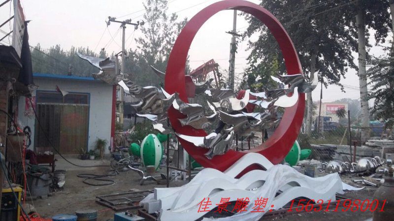 抽象不銹鋼和平鴿圓環(huán)雕塑
