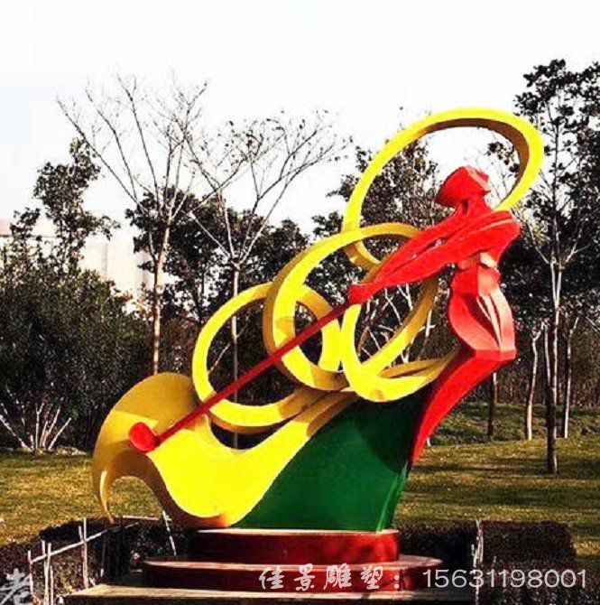 不銹鋼抽象人物和五環(huán)雕塑