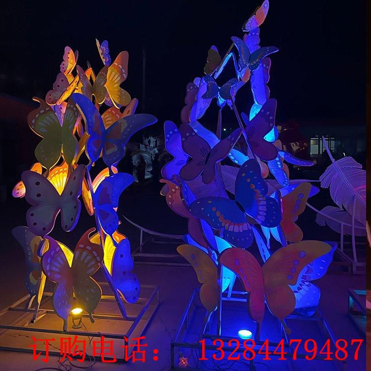 不銹鋼蝴蝶堆疊造型雕塑