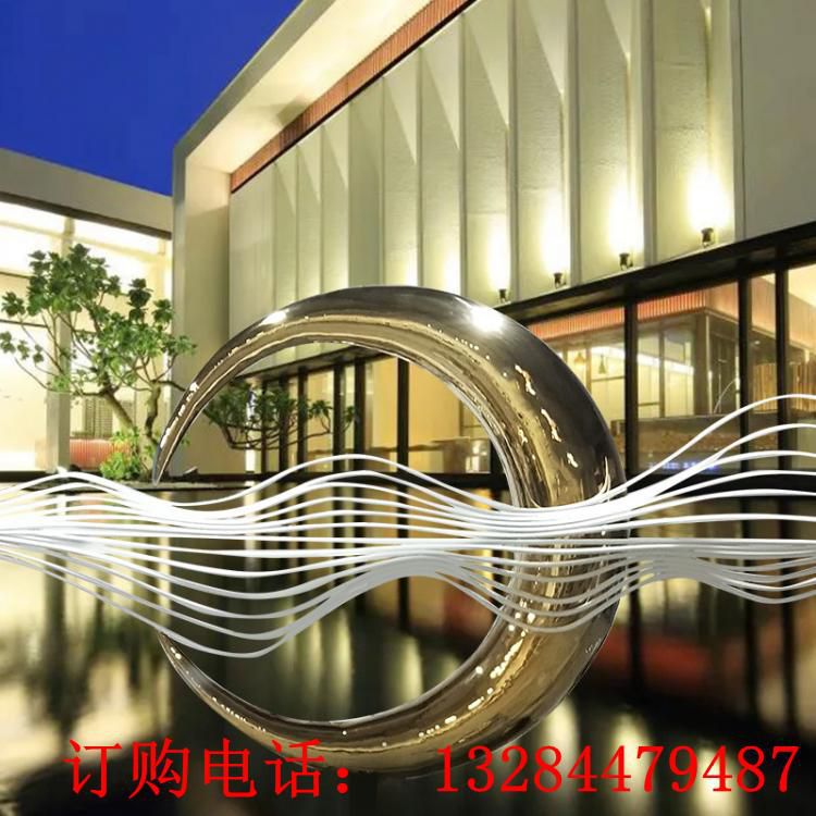 不銹鋼月亮水景雕塑