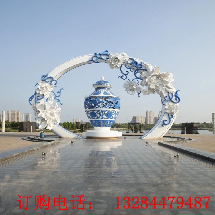 大型不銹鋼青花瓷花瓶鏤空雕塑