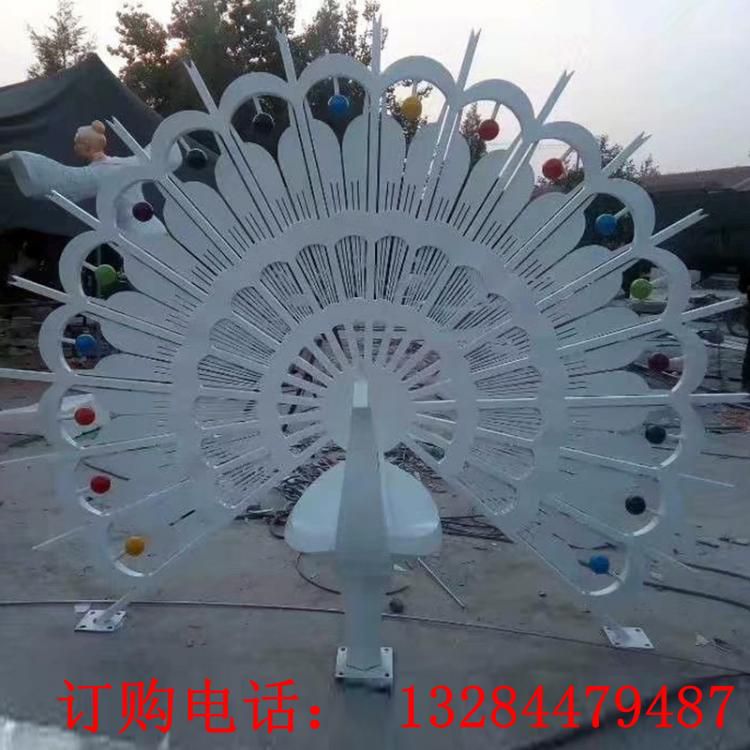 不銹鋼抽象孔雀雕塑