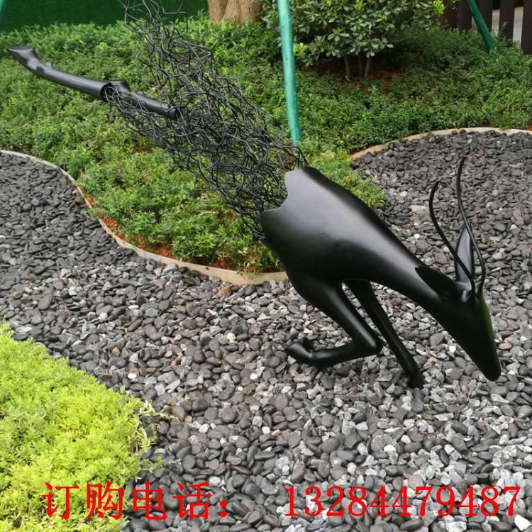 不銹鋼抽象拉絲鹿雕塑