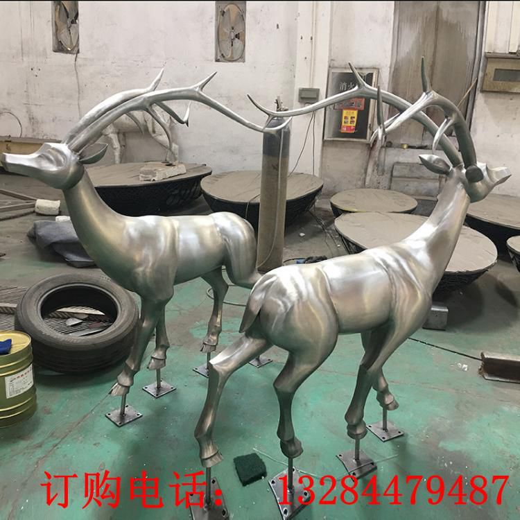 不銹鋼鏡面梅花鹿雕塑