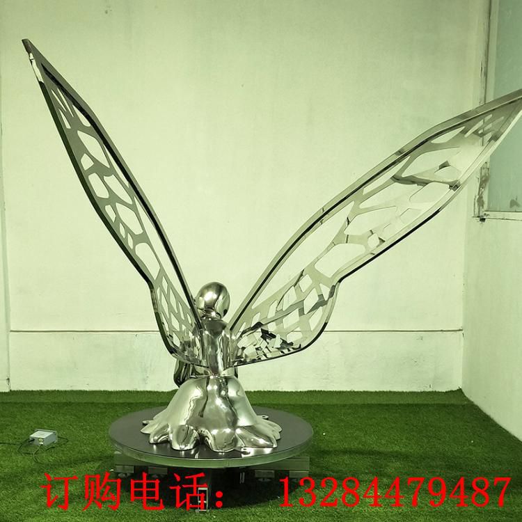不銹鋼鏡面仙子雕塑