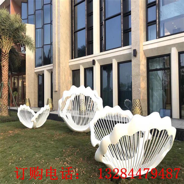 不銹鋼鏤空貝殼雕塑