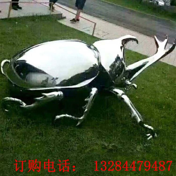 不銹鋼鏡面獨角仙雕塑