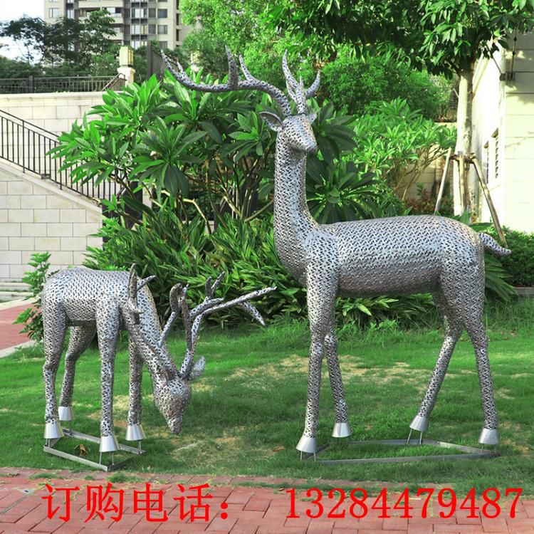 不銹鋼鏤空鹿雕塑