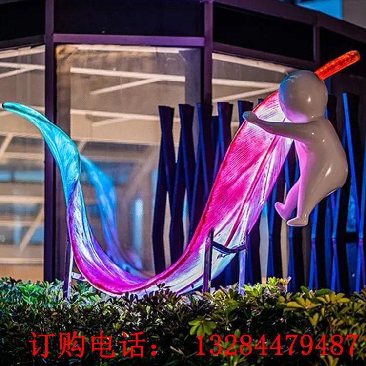不銹鋼發(fā)光羽毛雕塑