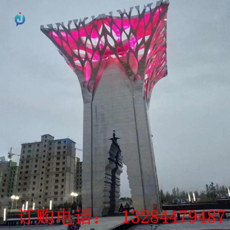 大型不銹鋼發(fā)光方柱雕塑