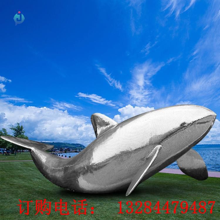 不銹鋼鏡面鯨魚雕塑