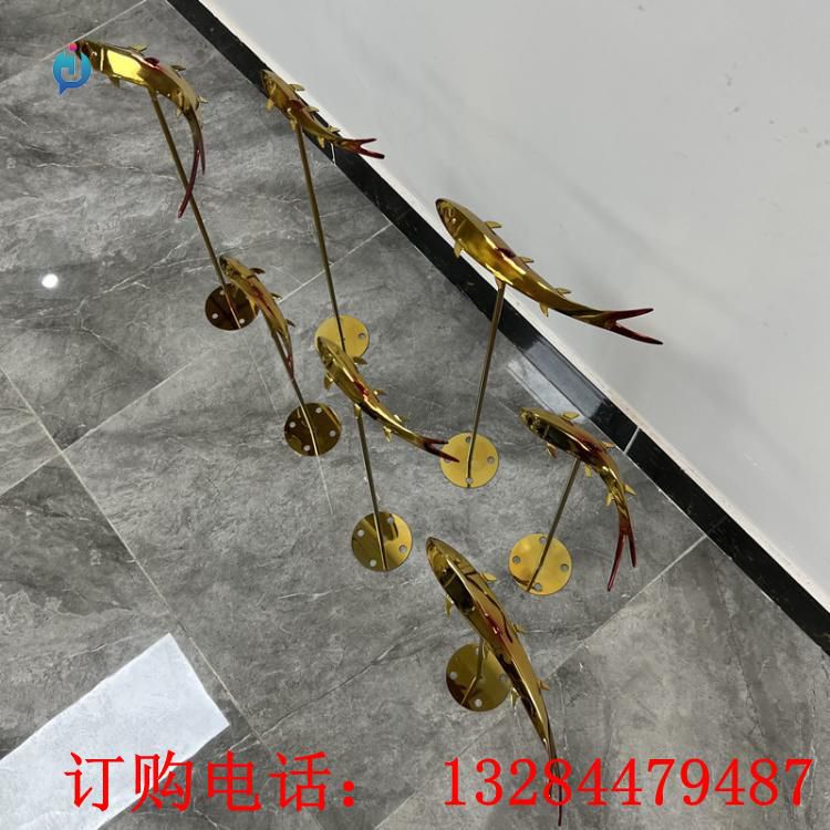 不銹鋼魚(yú)群雕塑
