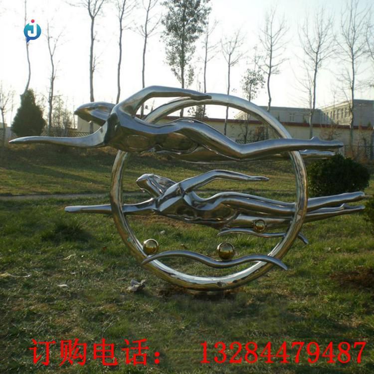 不銹鋼人物游泳雕塑