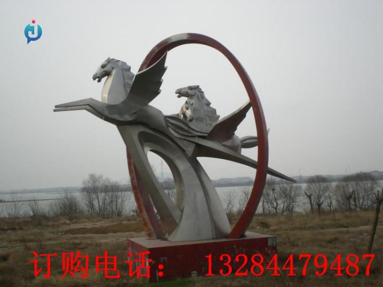 不銹鋼飛馬雕塑