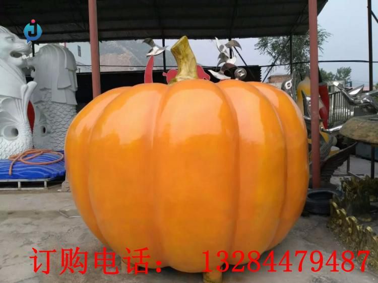 不銹鋼彩繪南瓜雕塑