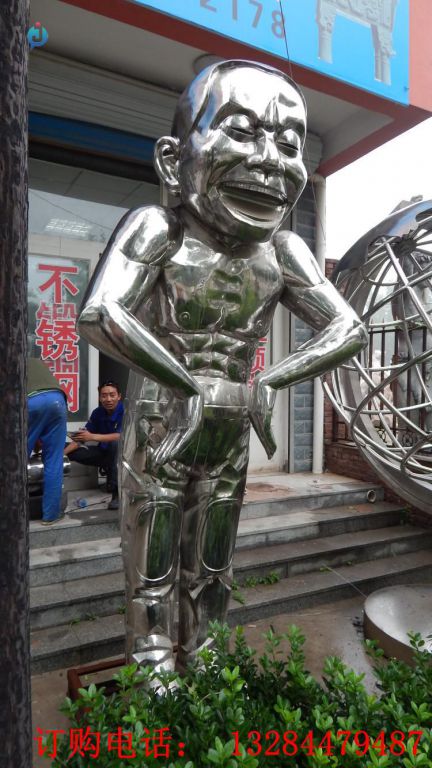 不銹鋼門(mén)口迎賓人物雕塑