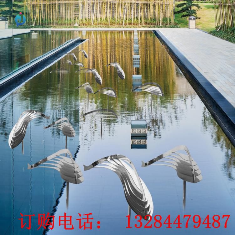 不銹鋼魚群雕塑
