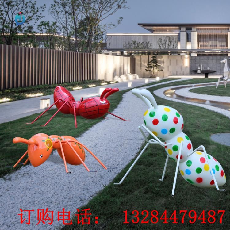 不銹鋼彩繪螞蟻雕塑