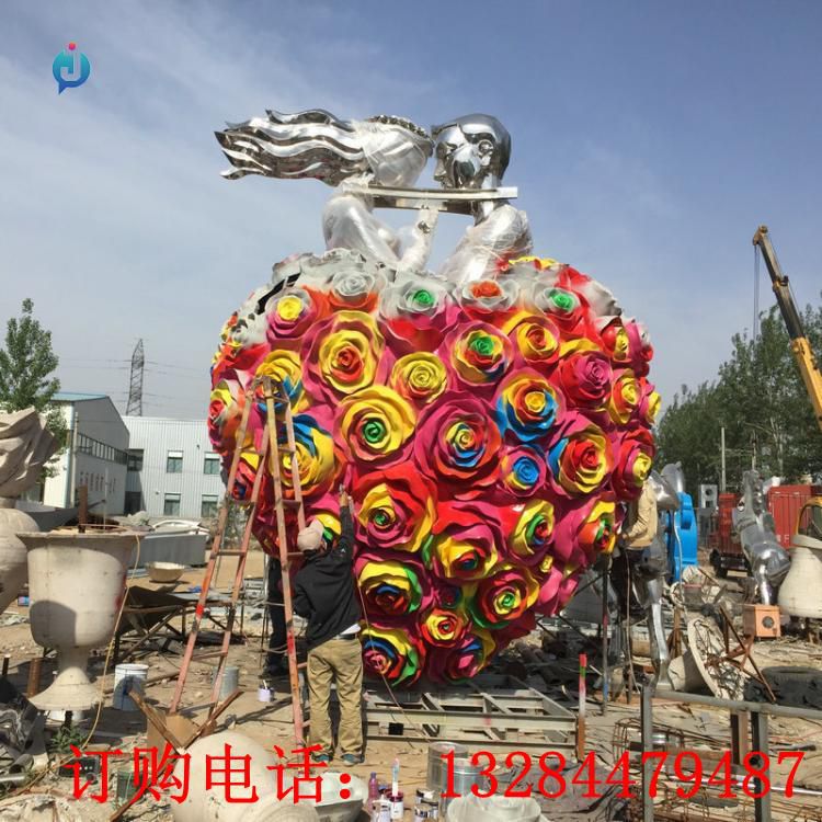 不銹鋼愛(ài)情玫瑰花雕塑