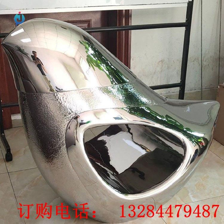 不銹鋼抽象鴿子雕塑
