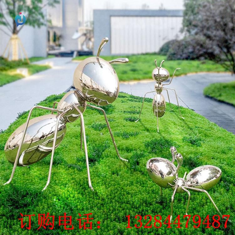 不銹鋼鏡面螞蟻雕塑