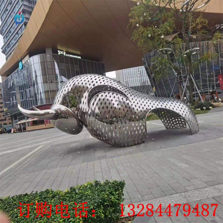 不銹鋼抽象公牛雕塑