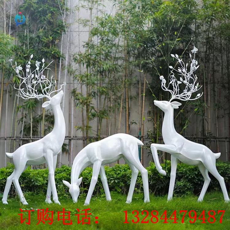 不銹鋼樹葉鹿雕塑