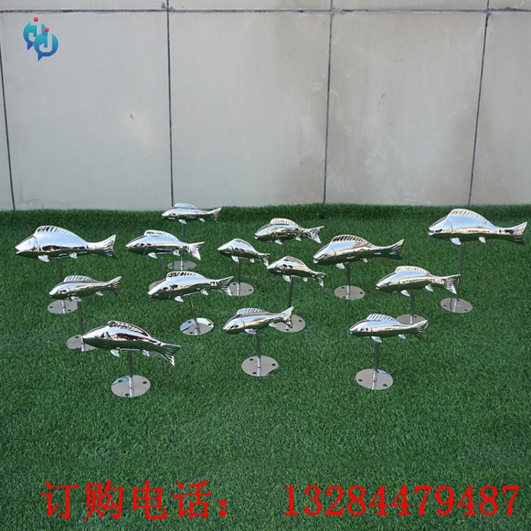 不銹鋼鏡面魚群雕塑