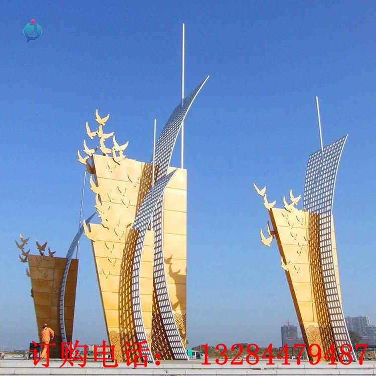 大型不銹鋼帆船雕塑