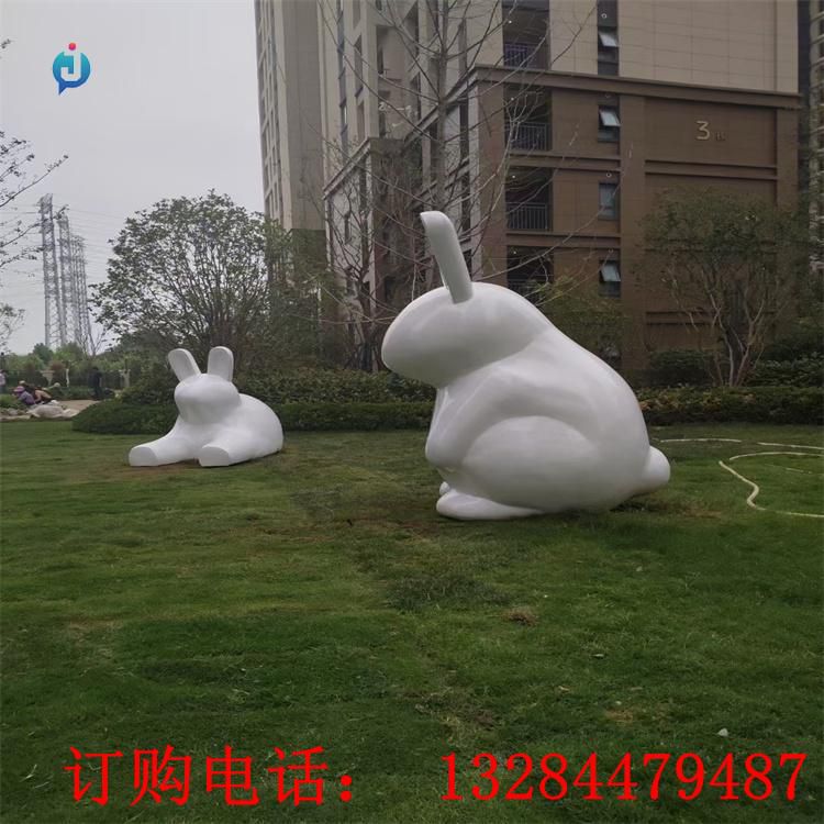 大型不銹鋼抽象兔子雕塑