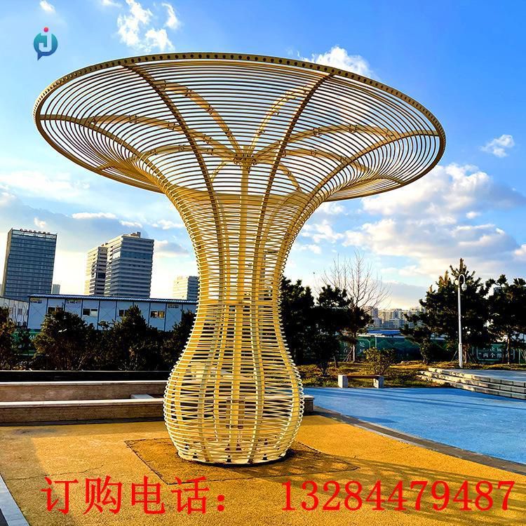 大型不銹鋼鏤空蘑菇樹雕塑