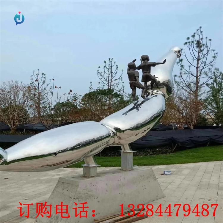不銹鋼蓮藕雕塑