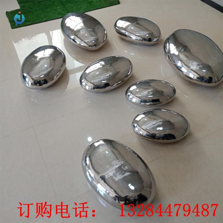 不銹鋼鏡面鵝卵石雕塑