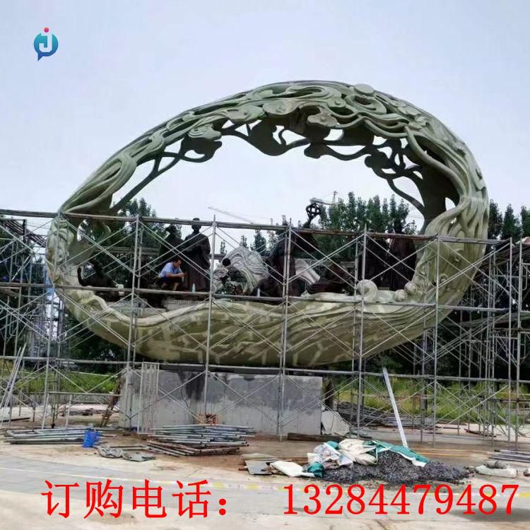 不銹鋼鏤空橢圓雕塑